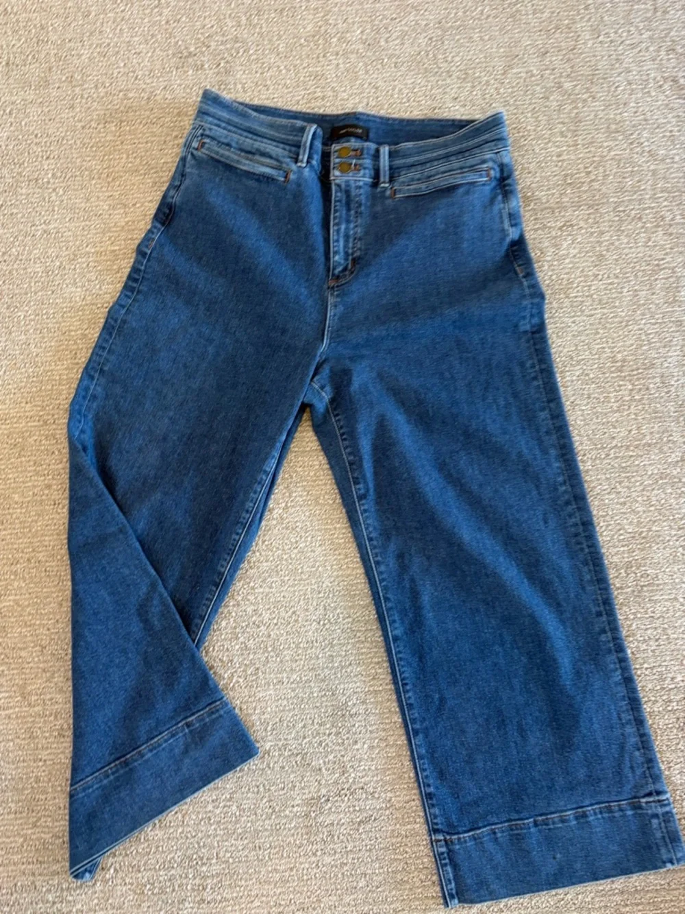 Popular “The Wide Leg “ Cropped Sailor Jeans by ANN TAYLOR. Size 12 - Picture 7 of 10